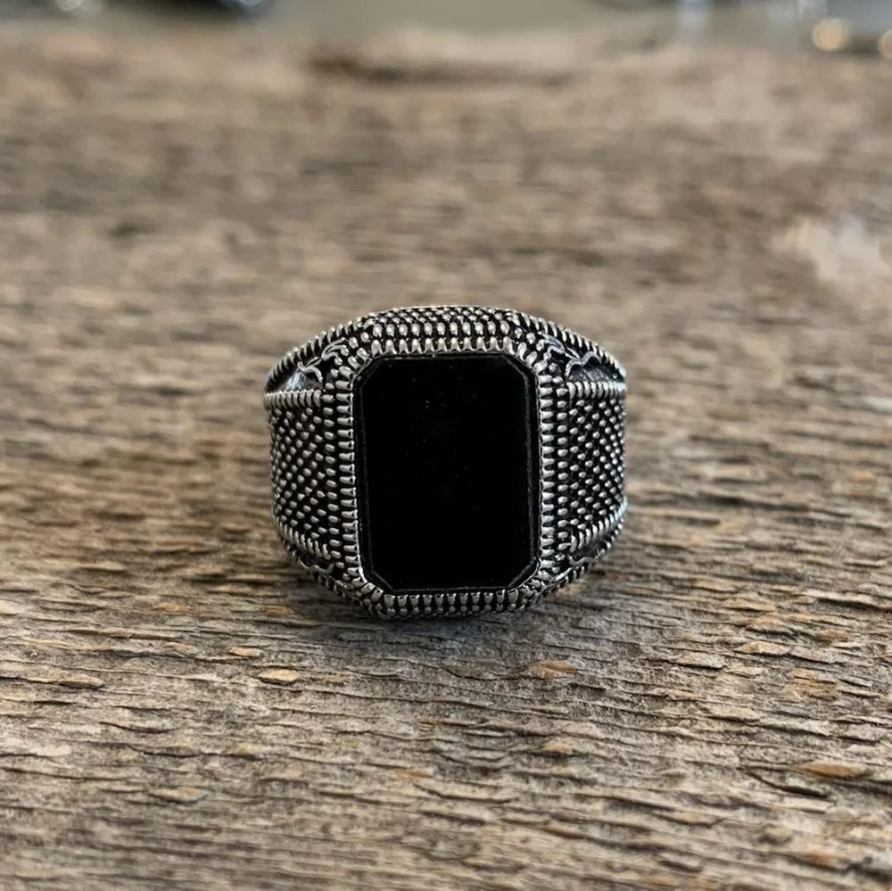 New! Black Onyx Men's Ring - Size 8 - Picture 4 of 5